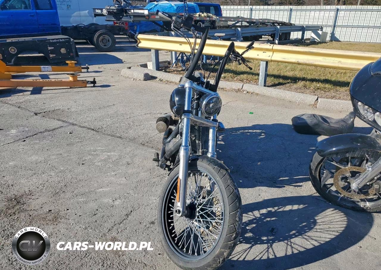 2012 Harley-Davidson Fxdwg Dyna VIN:1HD1GPM1XCC332637 - 2