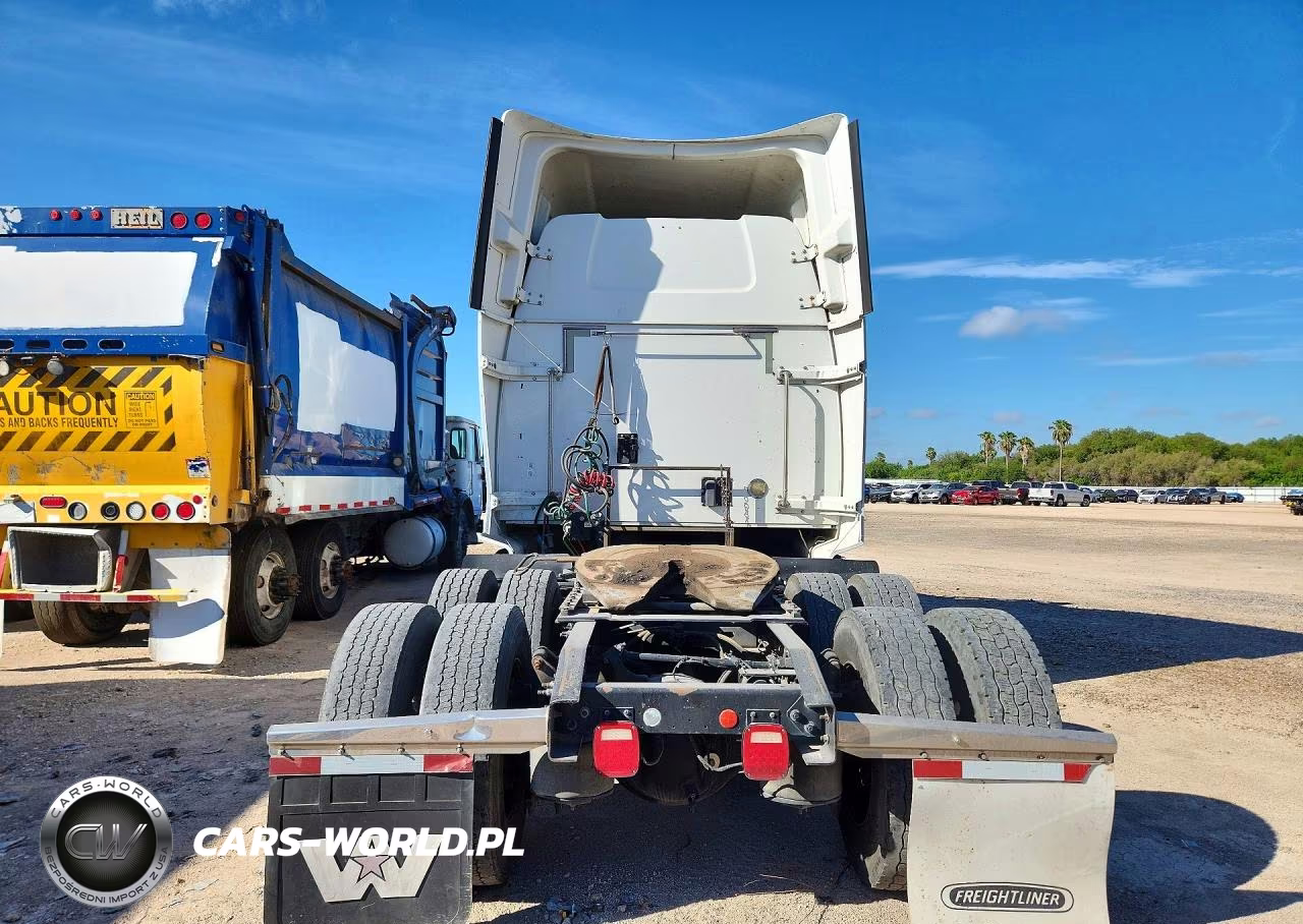 2020 Western Star 5700 Semi Truck VIN:5KJJBHDR0LLLH8424 - 6