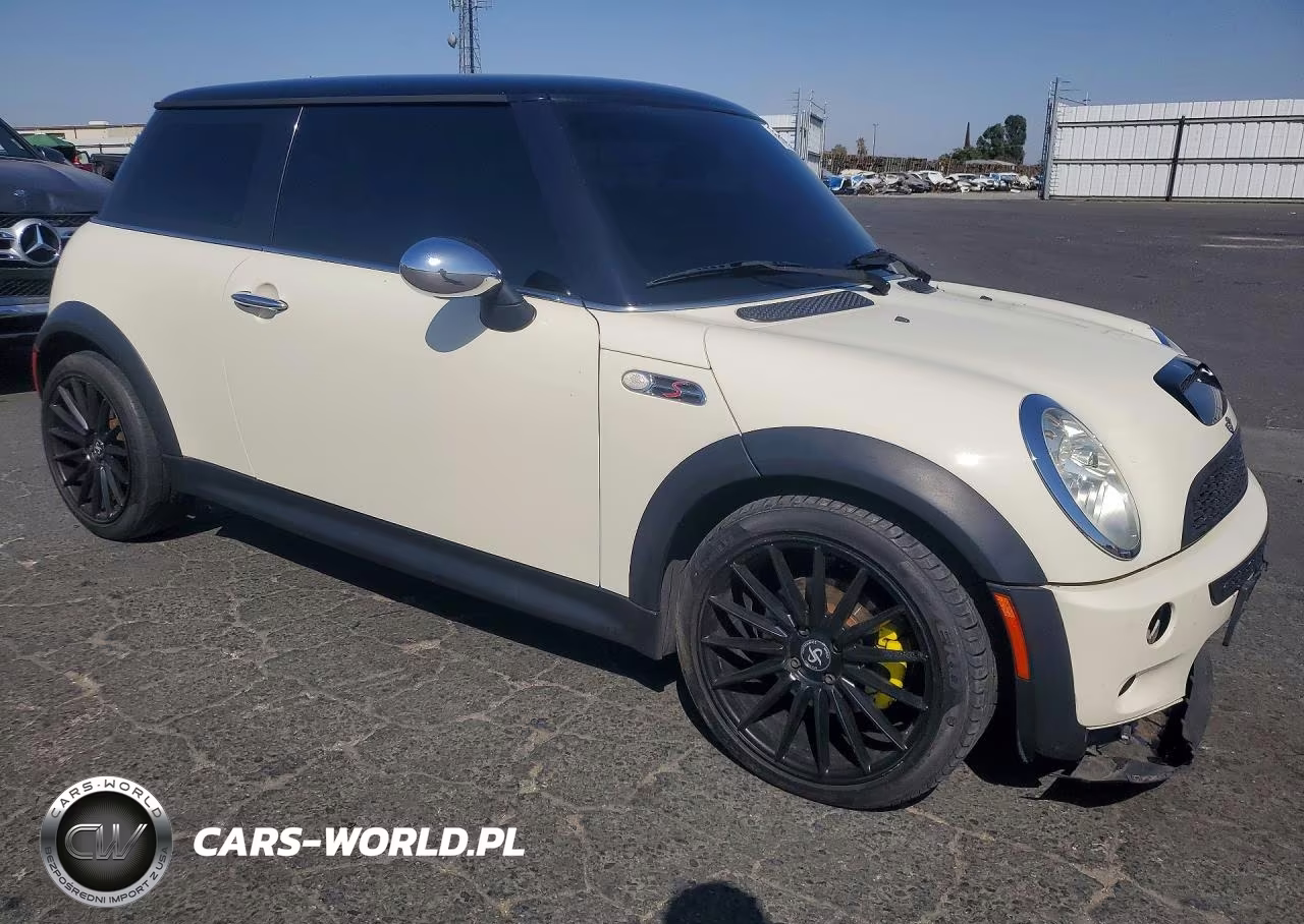 2005 Mini Cooper S VIN:WMWRE33495TD97044 - 4