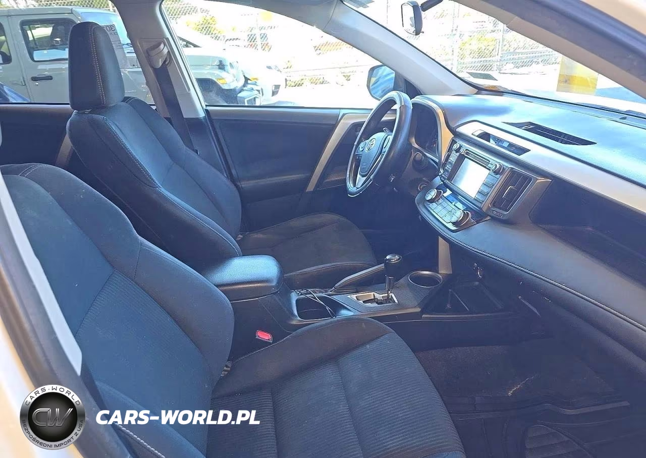 2015 Toyota Rav4 Xle VIN:2T3WFREV0FW184149 - 12