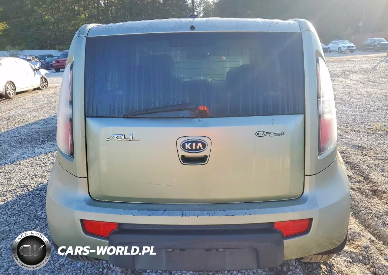 2011 Kia Soul + VIN:KNDJT2A29B7256638 - 6