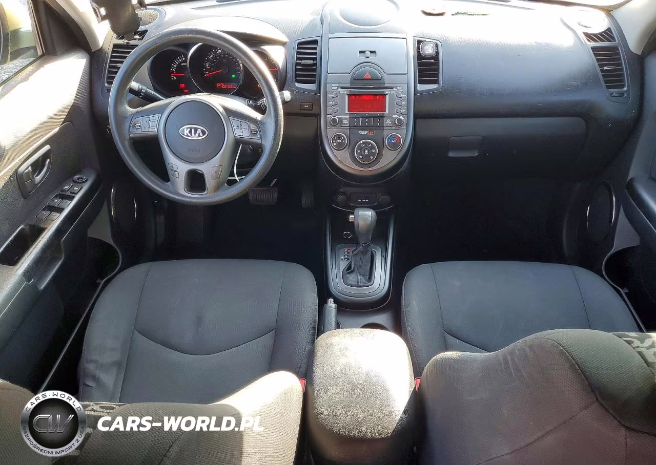 2011 Kia Soul + VIN:KNDJT2A29B7256638 - 8