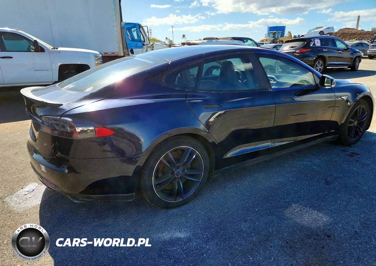2014 Tesla Model S VIN:5YJSA1H11EFP48094 - 3