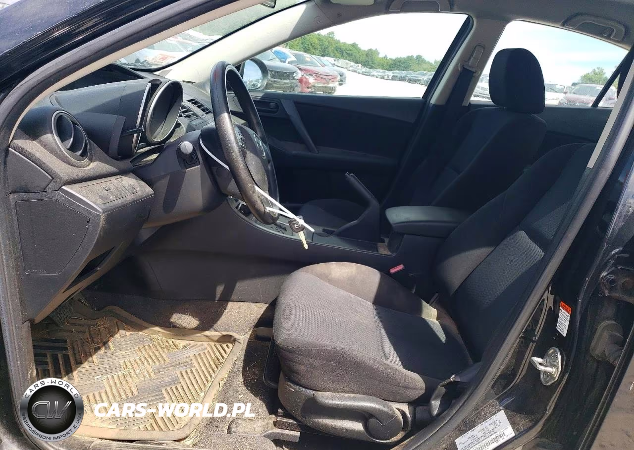 2011 Mazda Mazda3 Sedan VIN:JM1BL1UG7B1474571 - 7