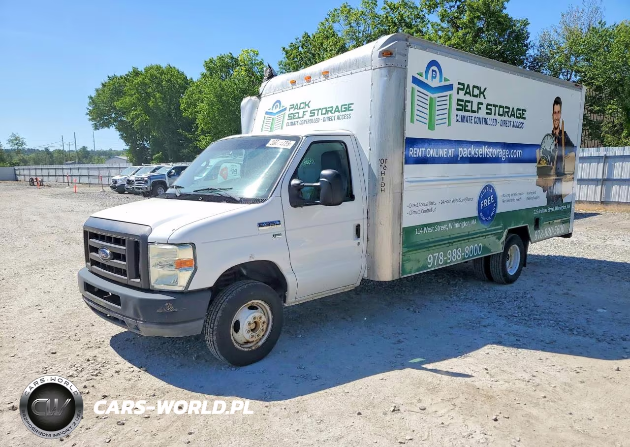 2010 Ford E350 Box Truck