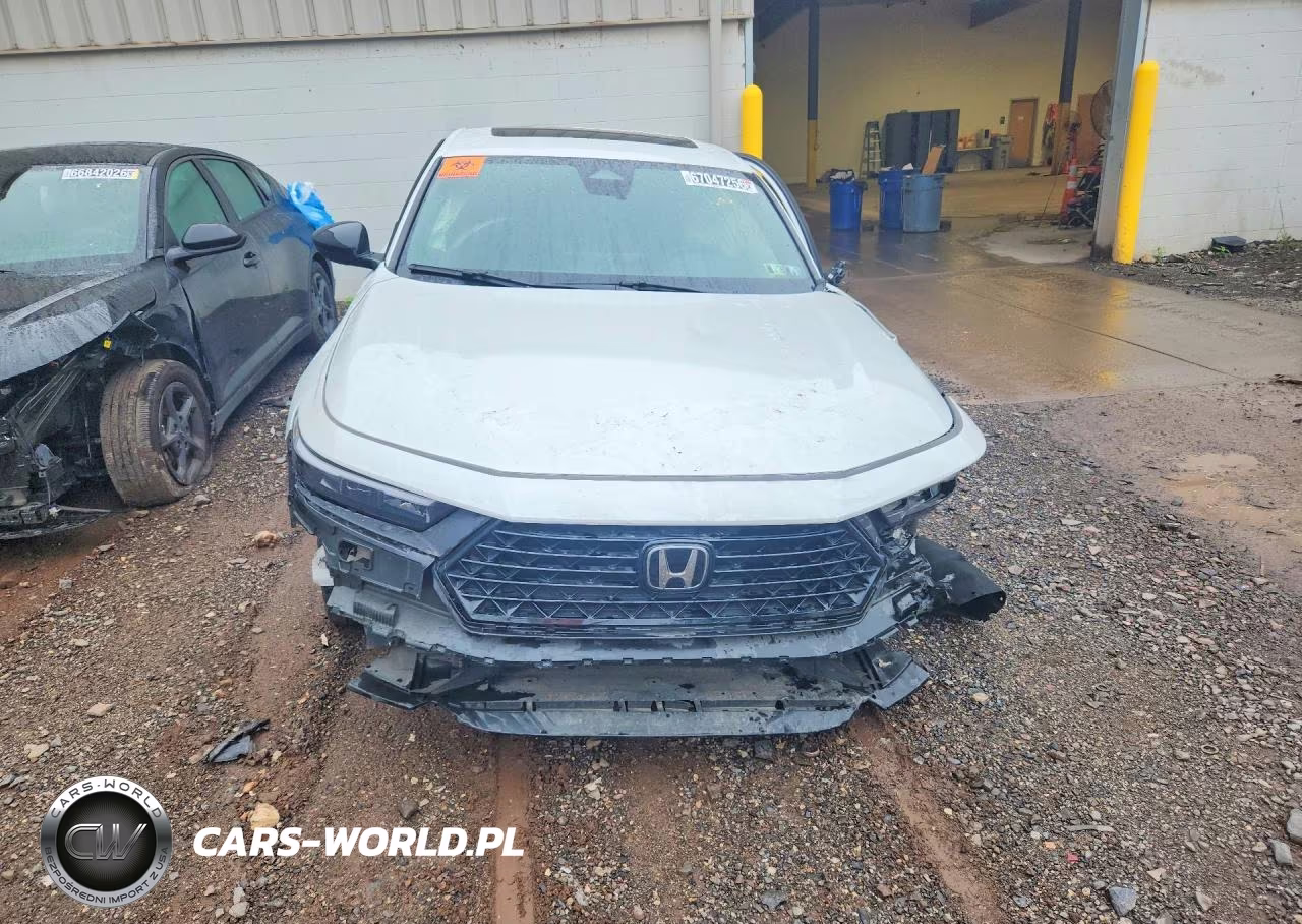 2025 Honda Accord Hybrid Sport-L VIN:1HGCY2F76SA080697 - 5