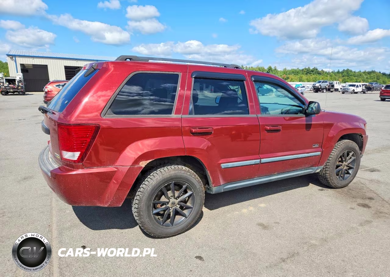 2007 Jeep Grand Cherokee Laredo VIN:1J8HR48P87C693922 - 3