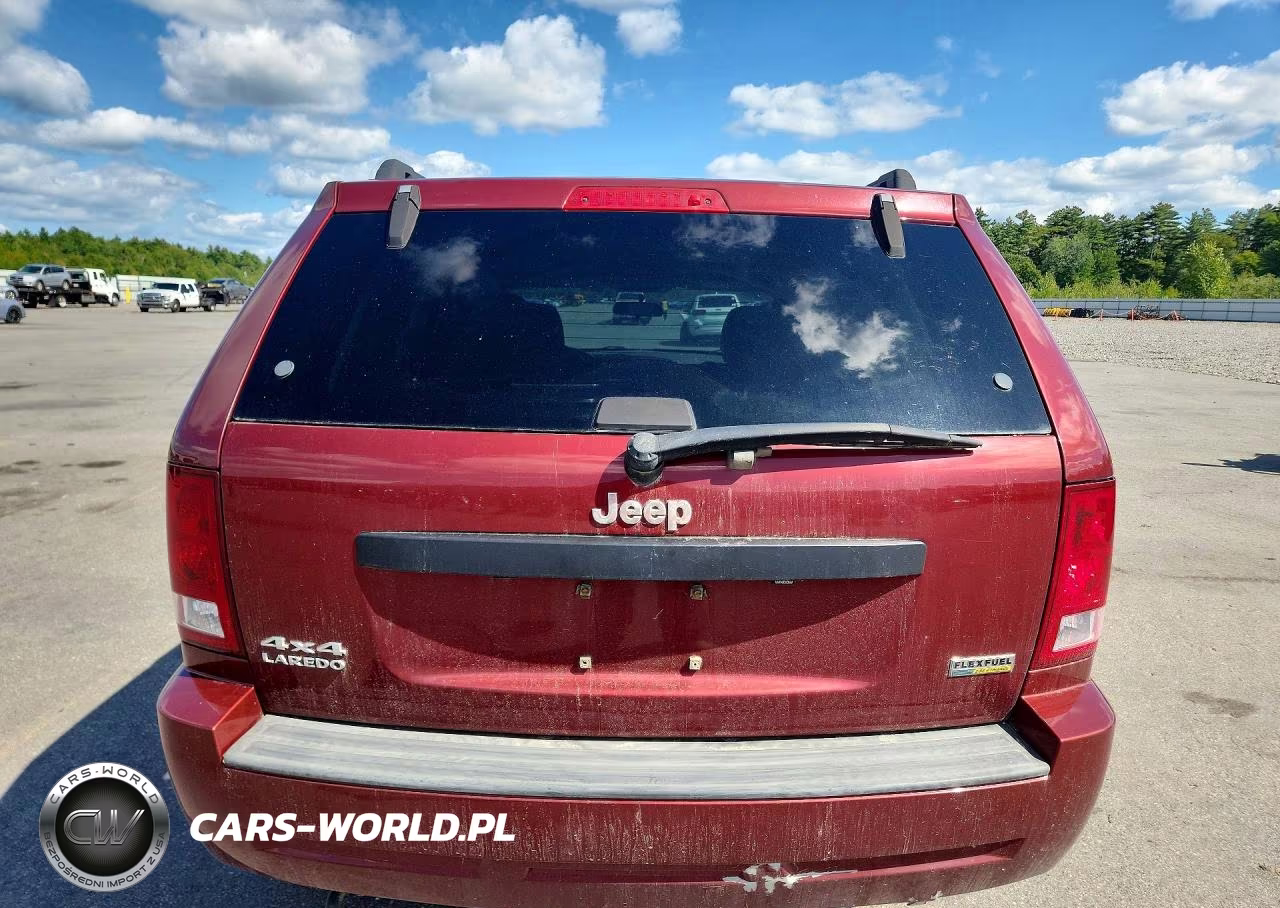 2007 Jeep Grand Cherokee Laredo VIN:1J8HR48P87C693922 - 6