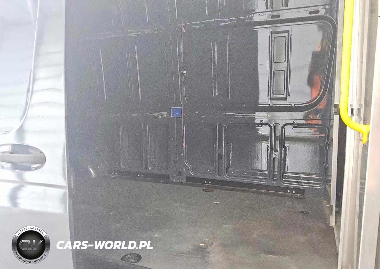 2019 Mercedes-Benz Sprinter 2500-3500 VIN:WD4PF1CD9KP119019 - 10