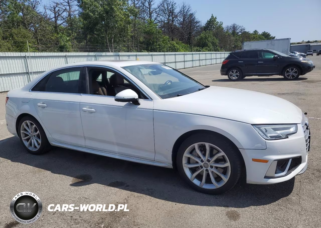 2019 Audi A4 Premium Plus Premium Plus VIN:WAUENAF4XKA006972 - 4
