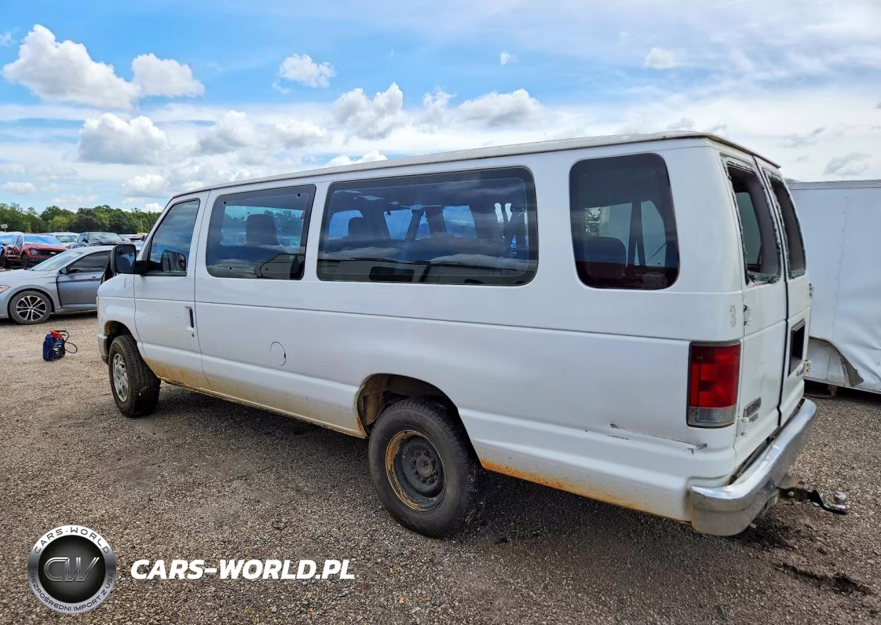 2013 Ford Econoline E350 Super Duty Wagon VIN:1FBSS3BL4DDA00095 - 2