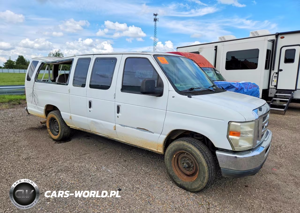 2013 Ford Econoline E350 Super Duty Wagon VIN:1FBSS3BL4DDA00095 - 4