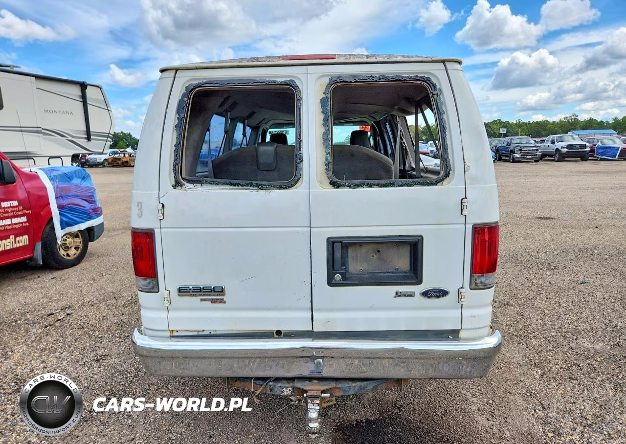 2013 Ford Econoline E350 Super Duty Wagon VIN:1FBSS3BL4DDA00095 - 6