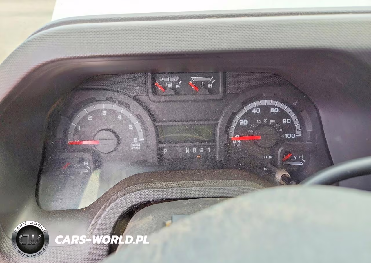 2013 Ford Econoline E350 Super Duty Wagon VIN:1FBSS3BL4DDA00095 - 9