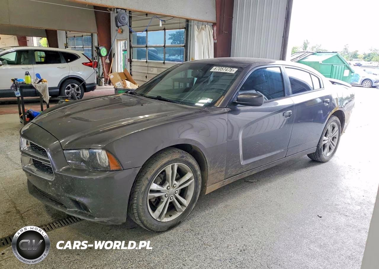2013 Dodge Charger Sxt – zdjęcie 1 z 12