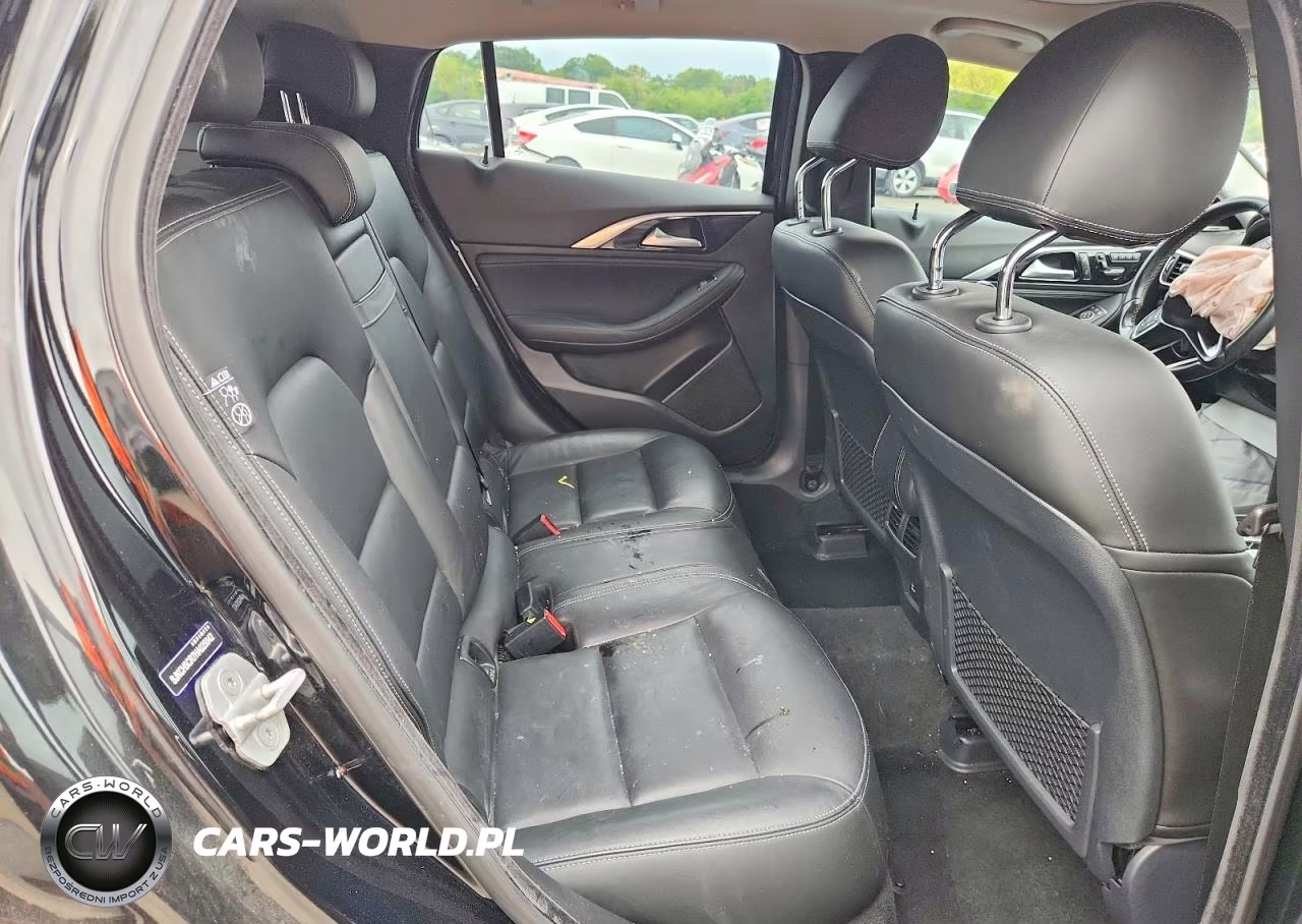 2017 Infiniti Qx30 Premium VIN:SJKCH5CR7HA025042 - 10