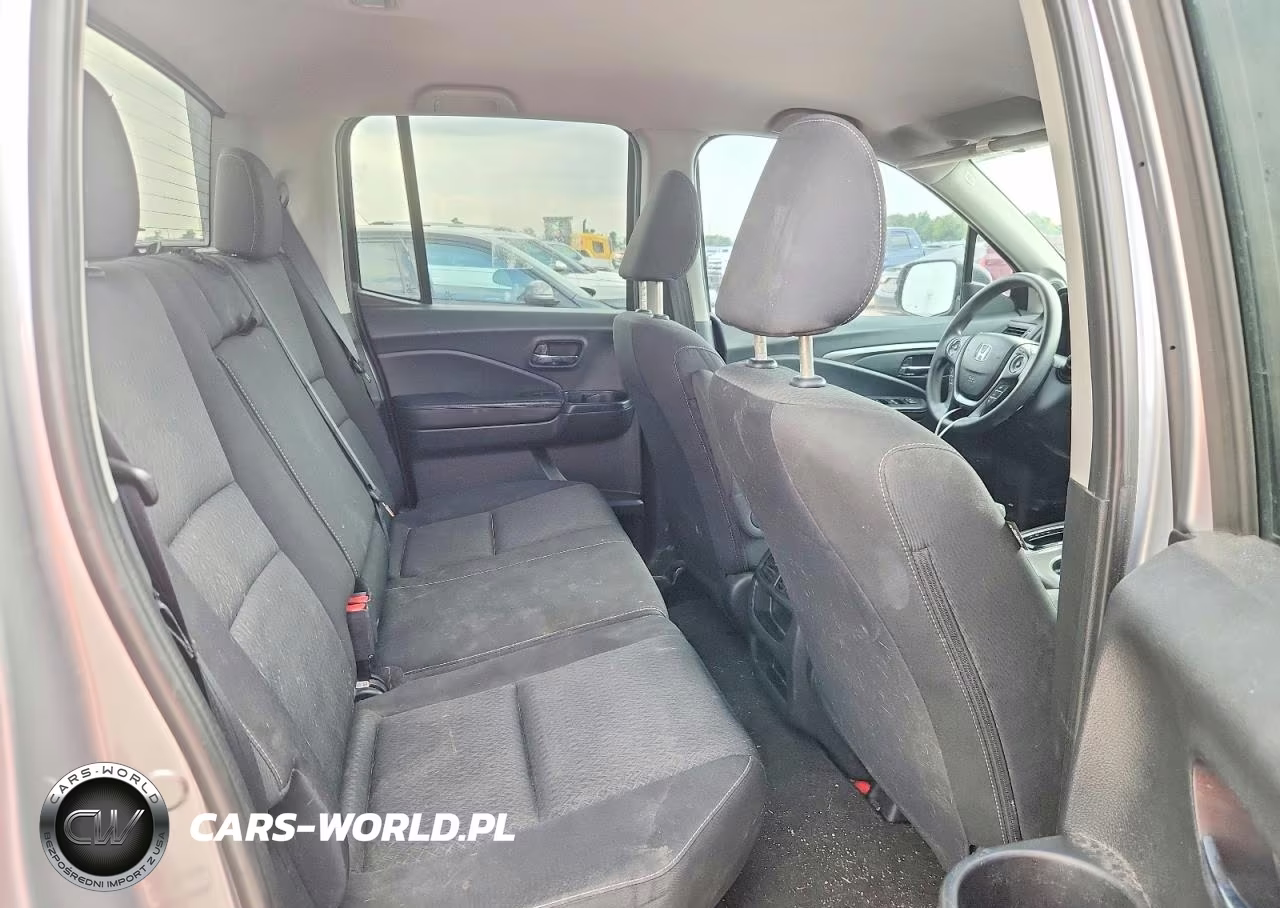 2018 Honda Ridgeline Rt VIN:5FPYK2F29JB003071 - 10