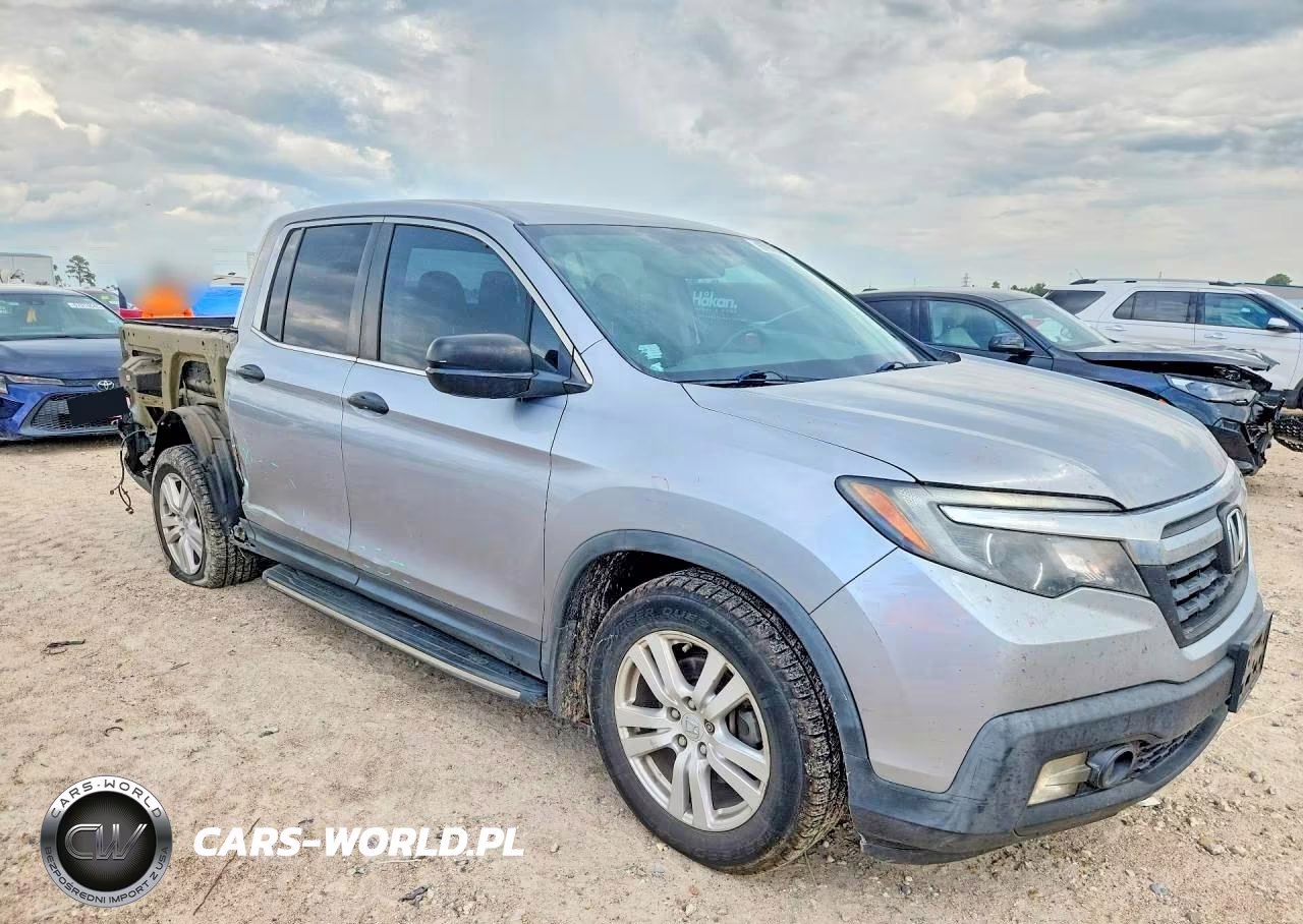 2018 Honda Ridgeline Rt VIN:5FPYK2F29JB003071 - 4