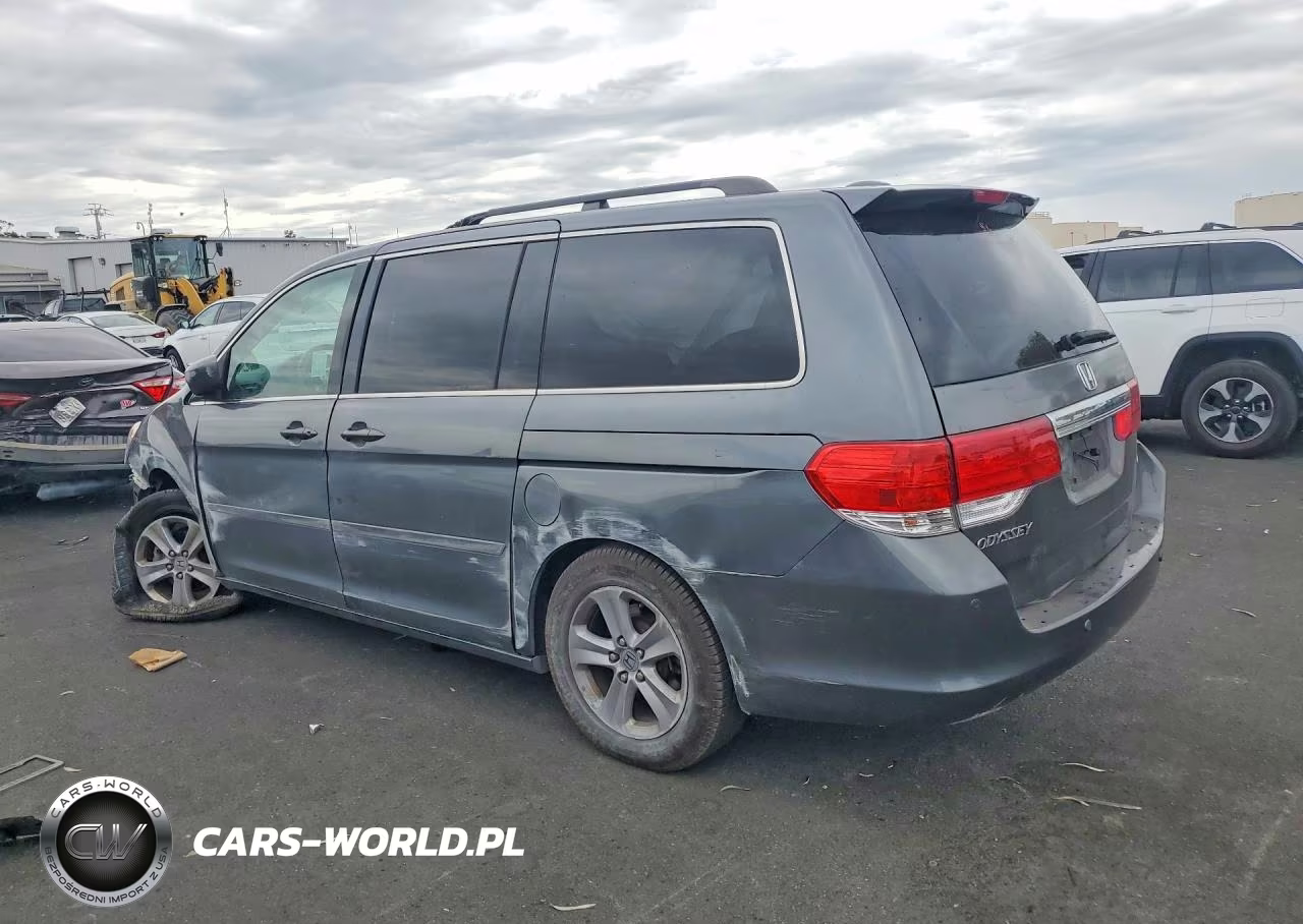 2010 Honda Odyssey Touring VIN:5FNRL3H94AB111544 - 2