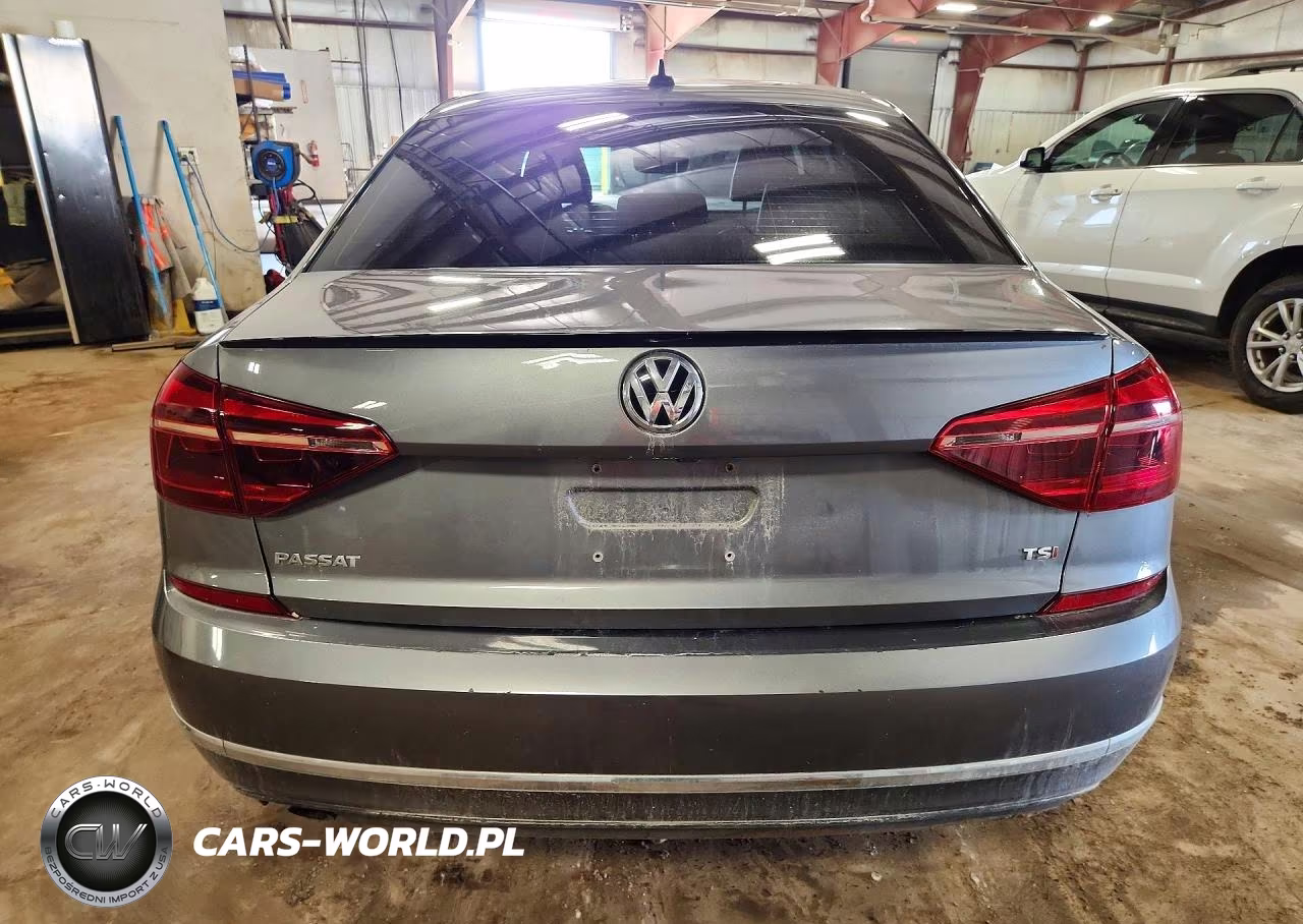 2019 Volkswagen Passat Wolfsburg VIN:1VWLA7A33KC010662 - 6