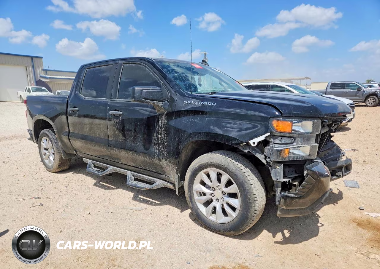 2022 Chevrolet Silverado Ltd C1500 Custom VIN:3GCPWBEK7NG103499 - 4