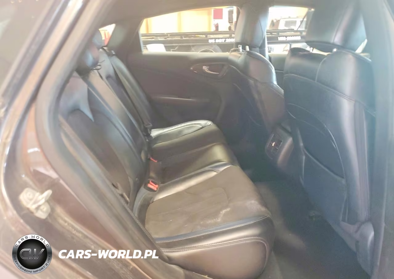CHRYSLER 200 S VIN:1C3CCCDG9FN624246 - 10