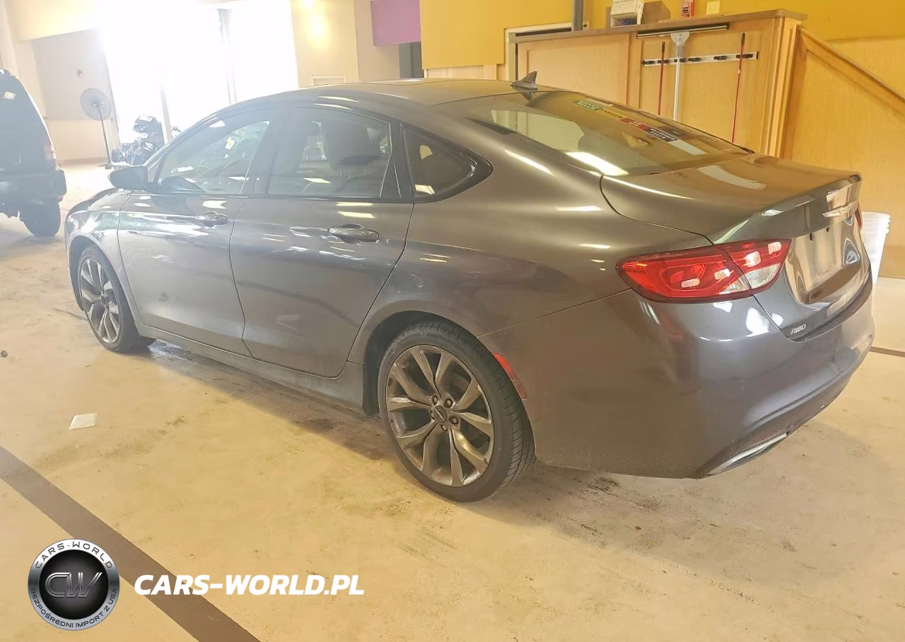 CHRYSLER 200 S VIN:1C3CCCDG9FN624246 - 2