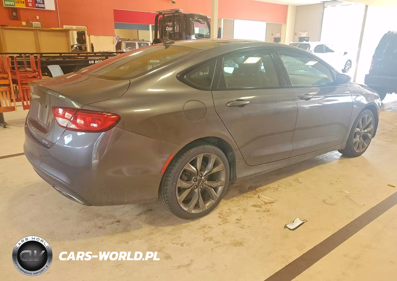 CHRYSLER 200 S VIN:1C3CCCDG9FN624246 - 3