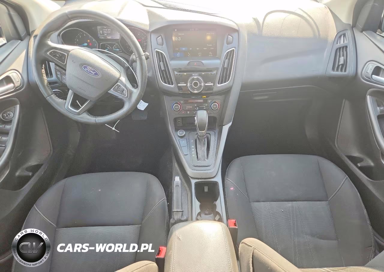 2017 Ford Focus Sel VIN:1FADP3M23HL213535 - 8
