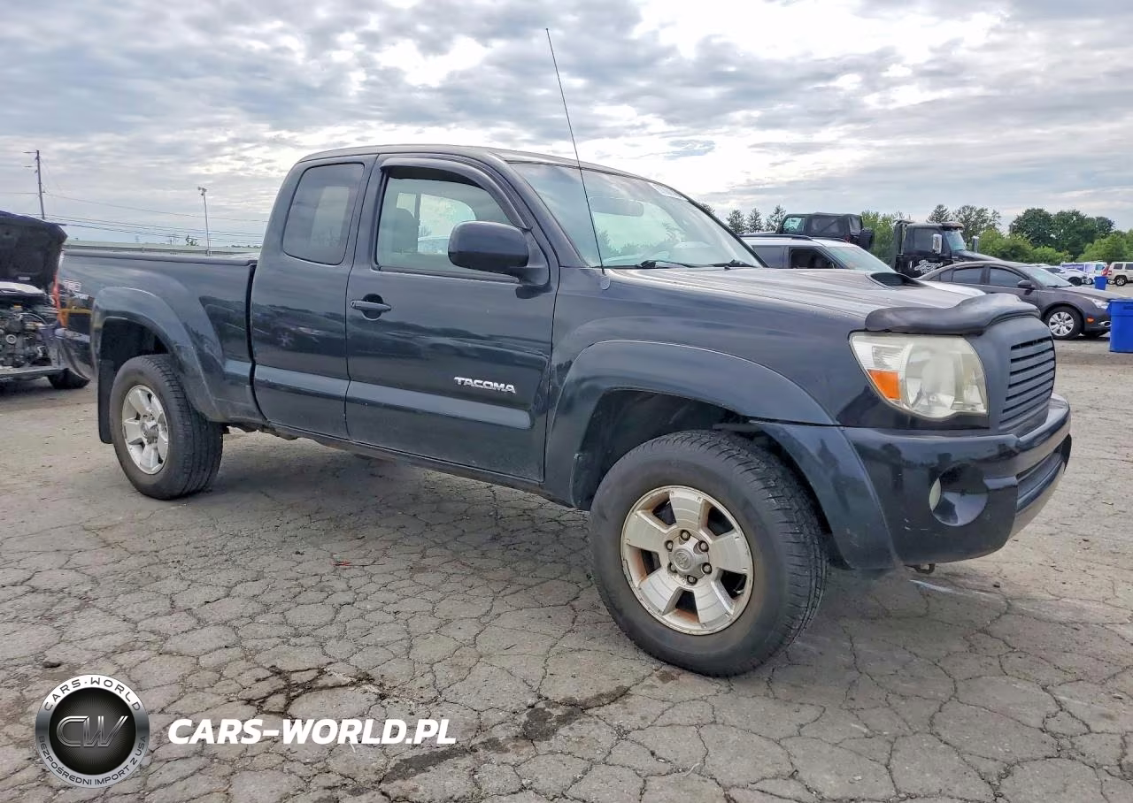 2008 Toyota Tacoma V6 VIN:5TEUU42N78Z477137 - 4