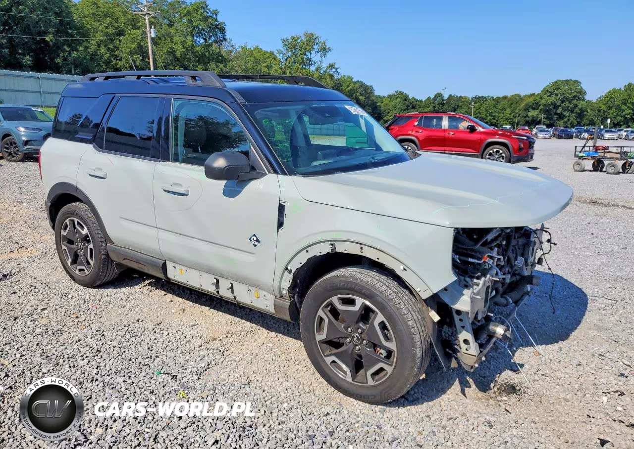 2022 Ford Bronco Sport Outer Banks VIN:3FMCR9C6XNRD92267 - 4