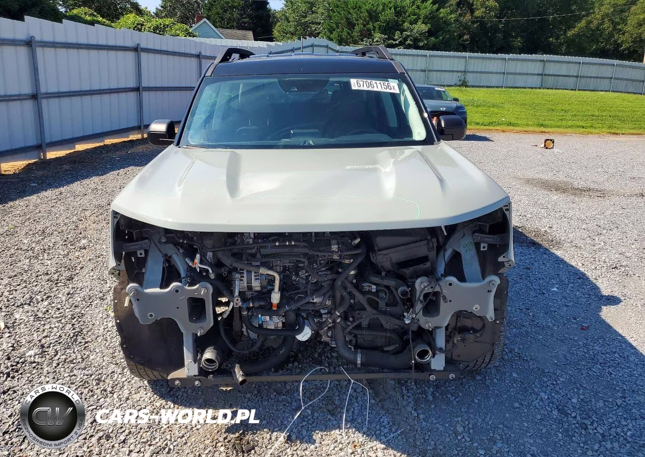 2022 Ford Bronco Sport Outer Banks VIN:3FMCR9C6XNRD92267 - 5