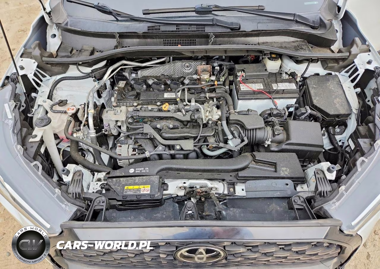 2022 Toyota Corolla Cross Le VIN:7MUBAABGXNV008185 - 12