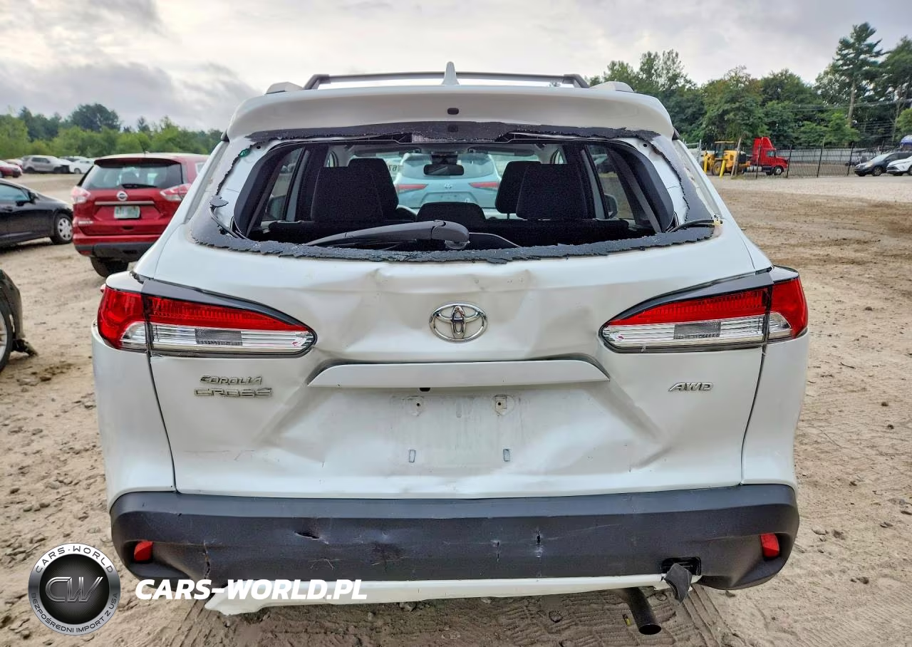 2022 Toyota Corolla Cross Le VIN:7MUBAABGXNV008185 - 6