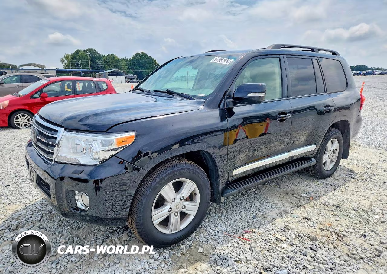 2013 Toyota Land Cruiser Base