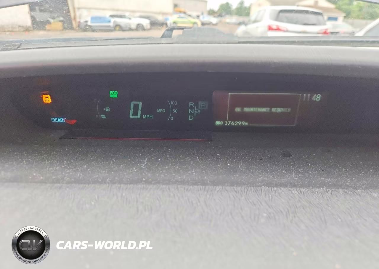 2011 Toyota Prius Two VIN:JTDKN3DU4B1384905 - 9