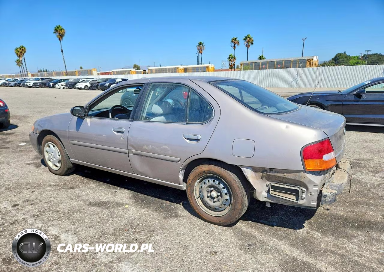 1999 Nissan Altima Xe VIN:1N4DL01D0XC201440 - 2