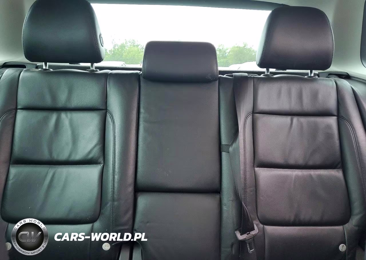 2012 Volkswagen Tiguan S VIN:WVGBV7AX0CW548897 - 10