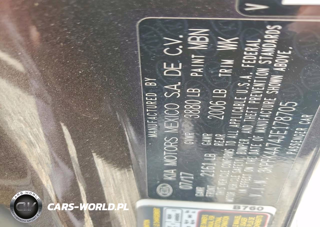 2018 Kia Forte Lx VIN:3KPFK4A74JE178705 - 12