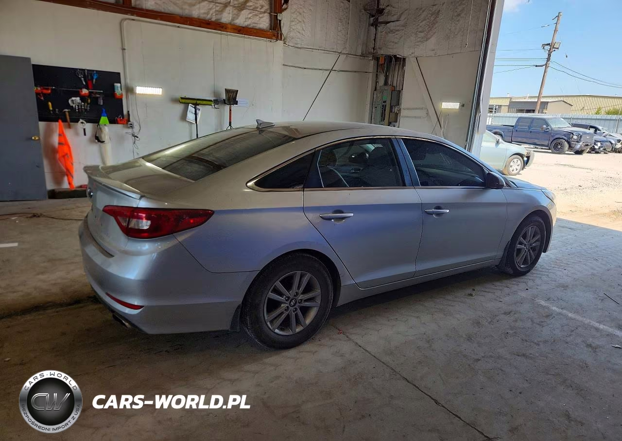 2015 Hyundai Sonata Se VIN:5NPE24AF9FH193349 - 3