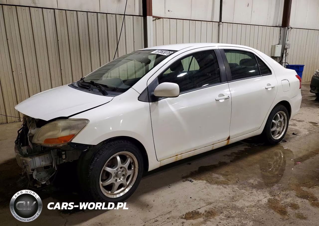 2007 Toyota Yaris Base – zdjęcie 1 z 13