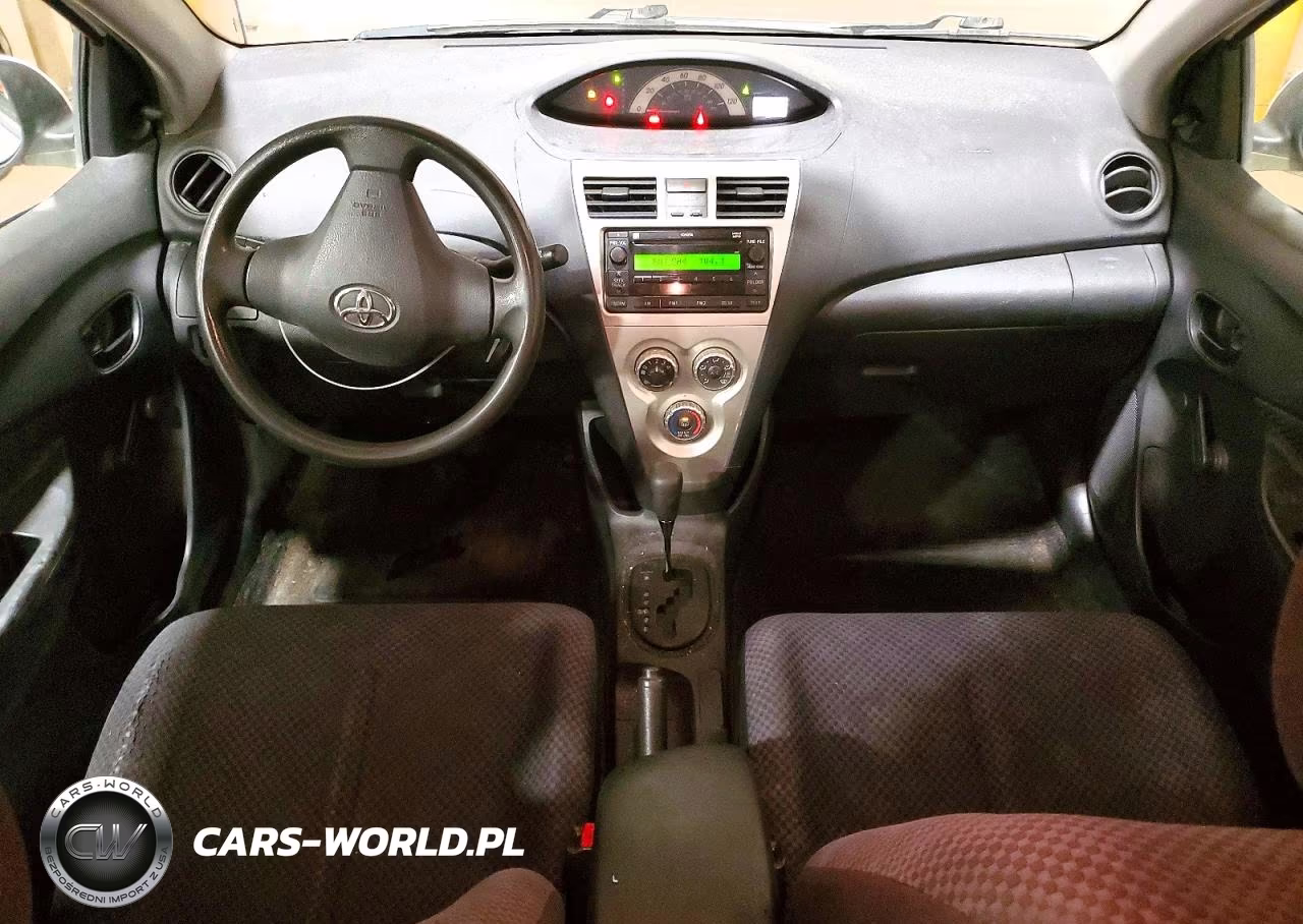 2007 Toyota Yaris Base VIN:JTDBT923X71042546 - 8