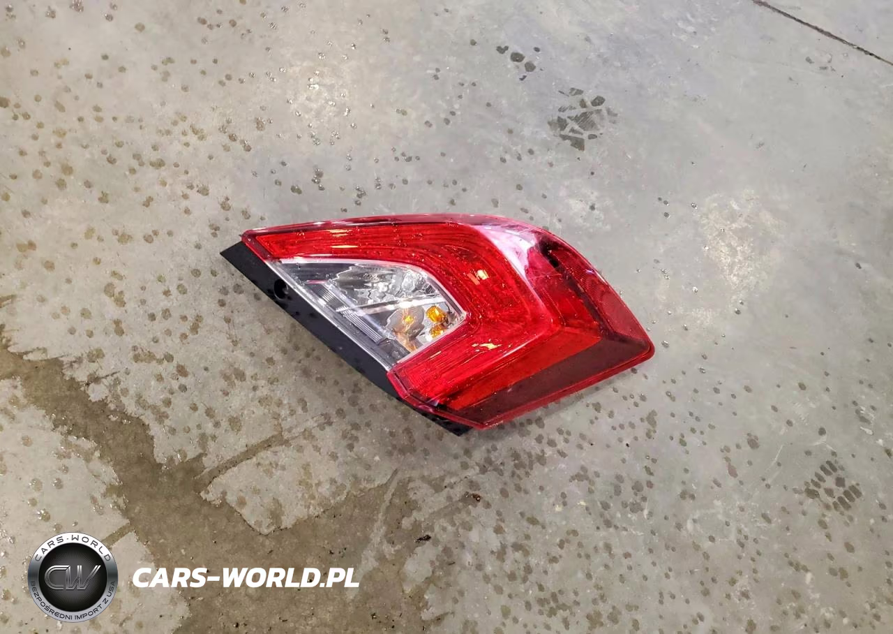 2018 Honda Civic Lx VIN:2HGFC2F50JH582437 - 12