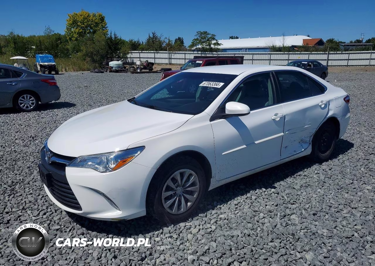 2017 Toyota Camry Le VIN:4T1BF1FK0HU658262 - 1