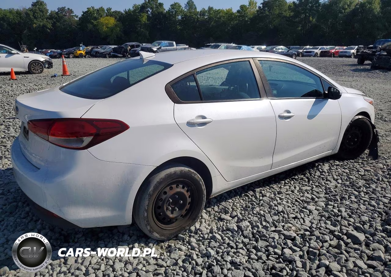 2018 Kia Forte Lx VIN:3KPFL4A78JE191311 - 3