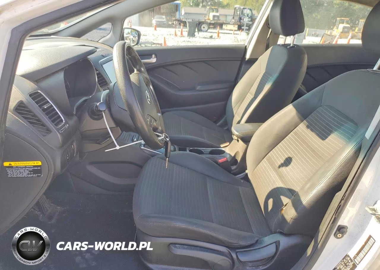 2018 Kia Forte Lx VIN:3KPFL4A78JE191311 - 7
