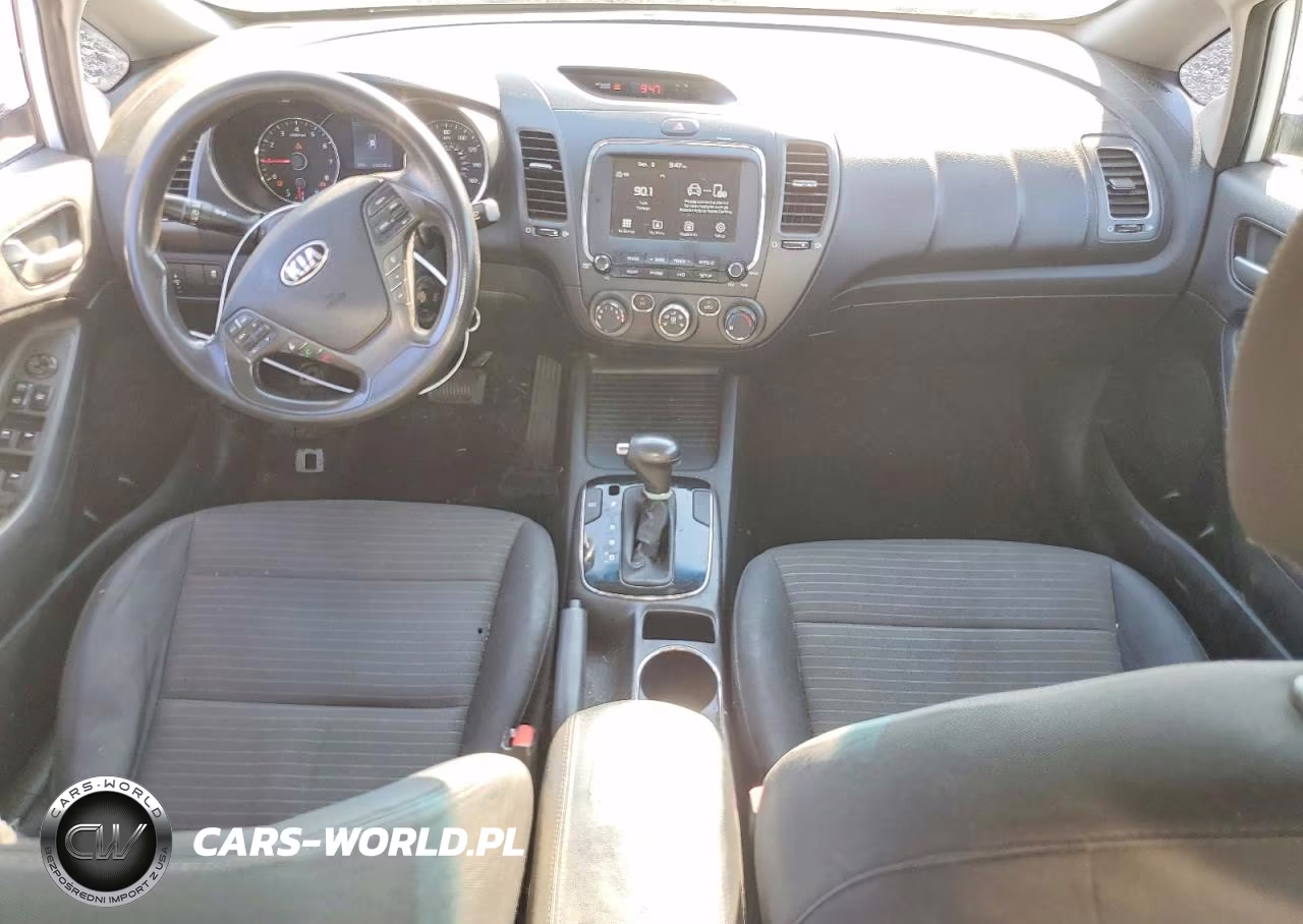 2018 Kia Forte Lx VIN:3KPFL4A78JE191311 - 8