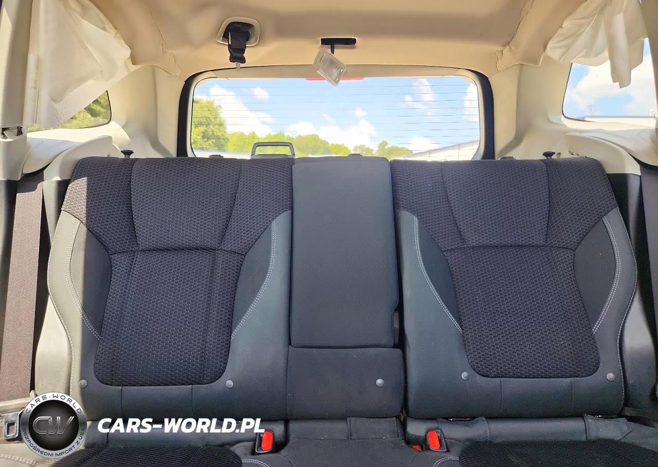 2020 Subaru Forester Premium VIN:JF2SKAJC6LH564048 - 10