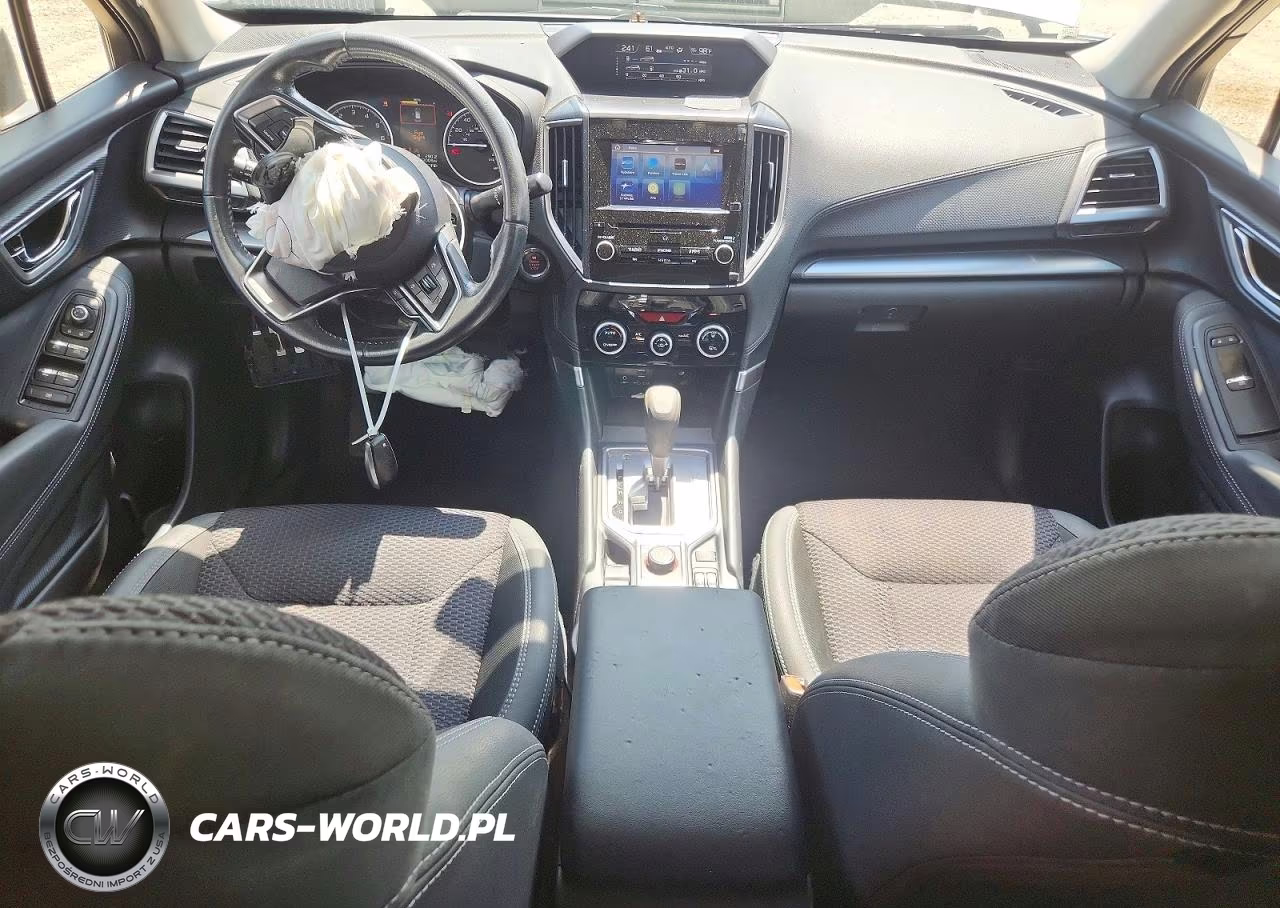 2020 Subaru Forester Premium VIN:JF2SKAJC6LH564048 - 8