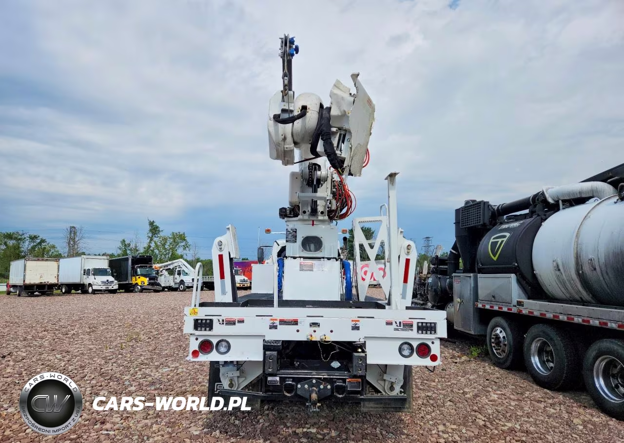2025 Freightliner Business Class M2 Bucket Truck VIN:3ALKCYFE1SDVJ8327 - 6